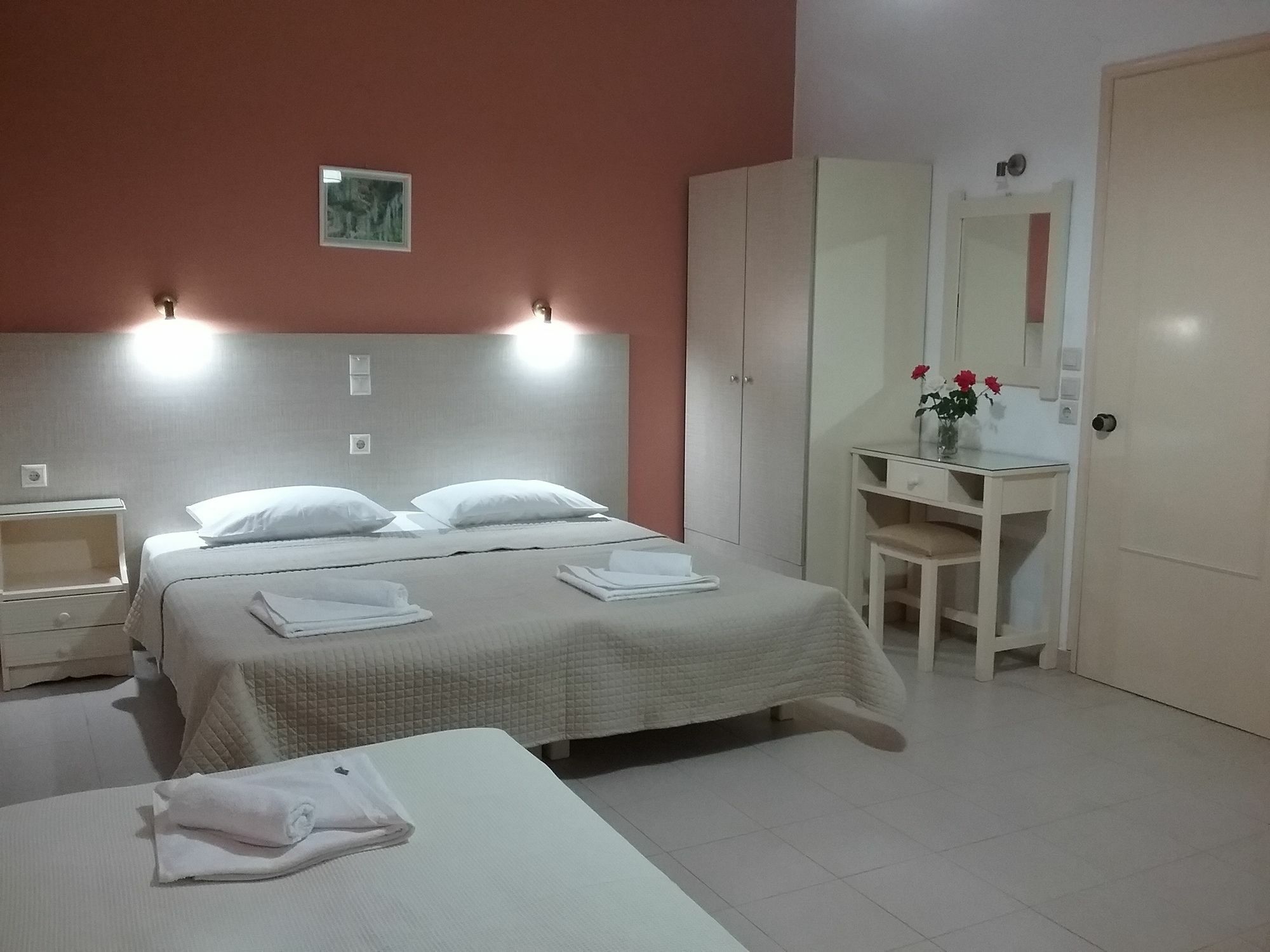 Ilona Apartments Ханья Экстерьер фото