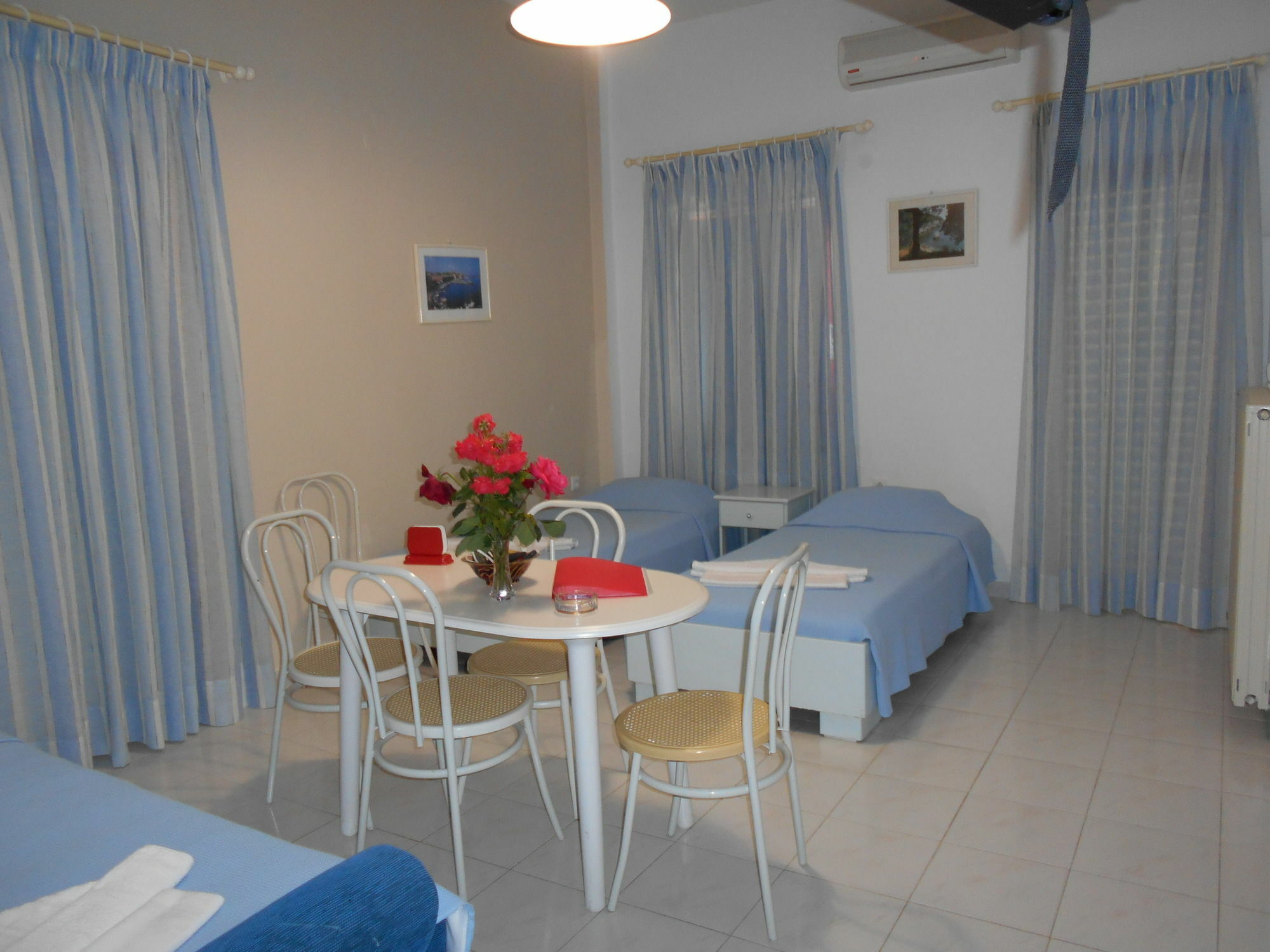Ilona Apartments Ханья Экстерьер фото