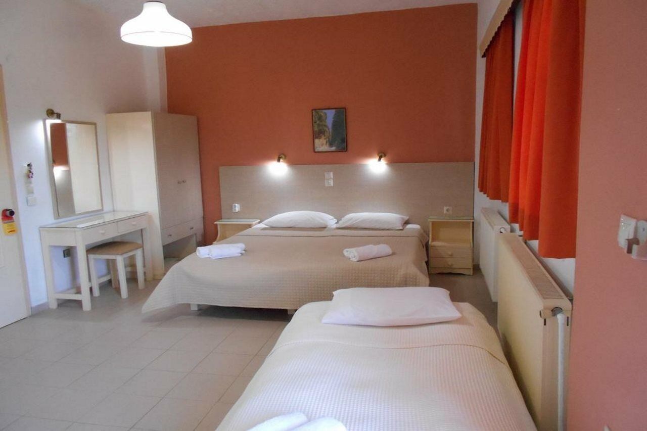 Ilona Apartments Ханья Экстерьер фото